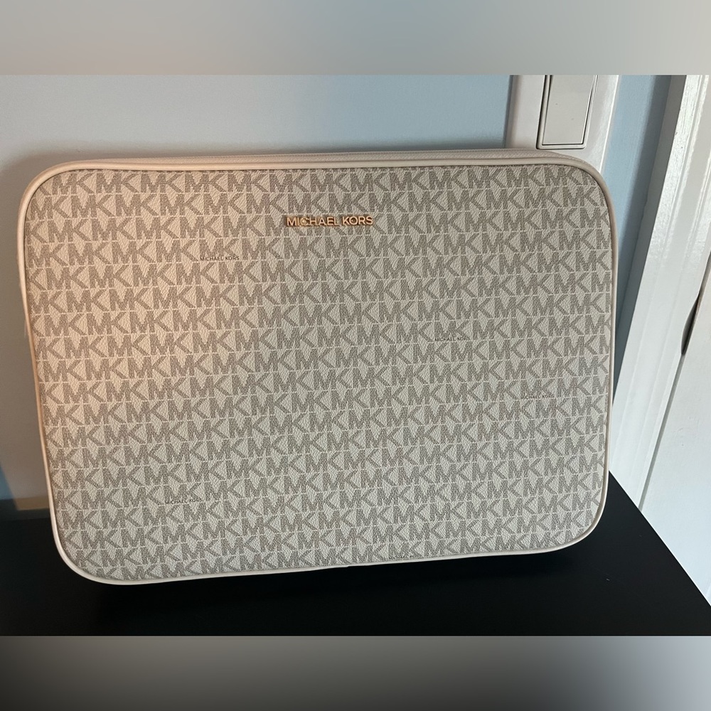 Michael Kors Laptop Sleeve